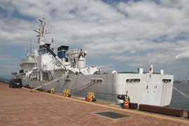 �����@����������