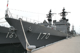 DDG-170 q͂킩