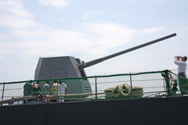 127mm62口径単装連射砲（Mk45 Mod4）