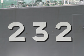 艦番号 232