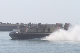 LCAC-2102�@������