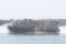 LCAC-2102�@������