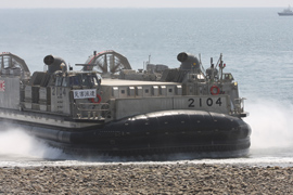 LCAC-2104@hЌPŃr[`OI